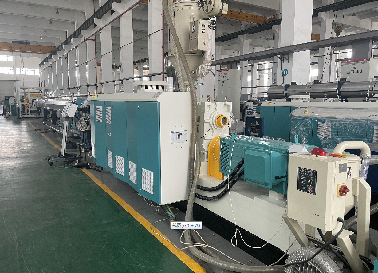 Plastik ekstruderin ana makinesinin dengesiz akımını çözmek için önlemler